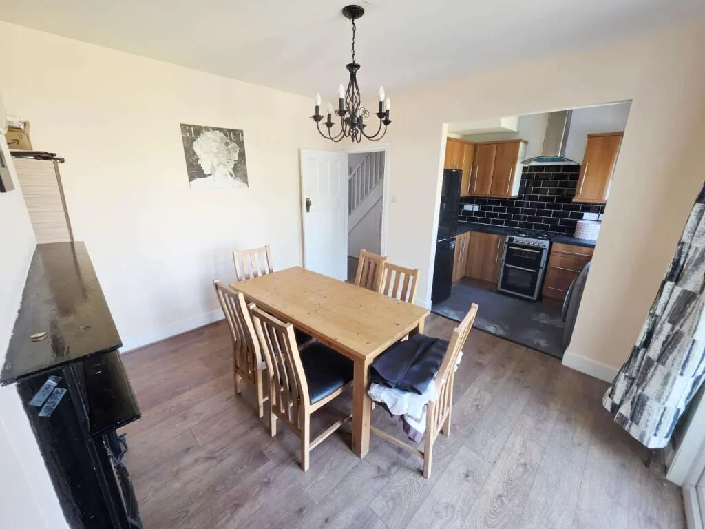 4 bedroom detached house for rent