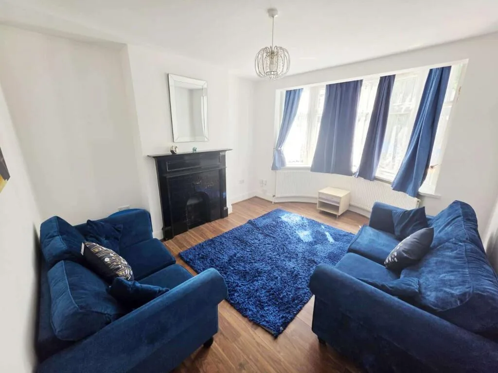 4 bedroom detached house for rent