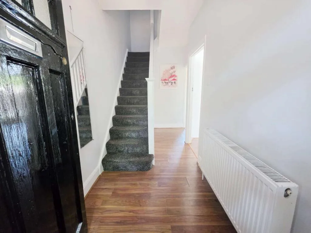 4 bedroom detached house for rent