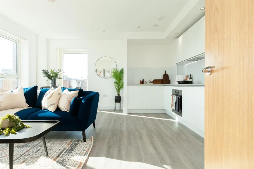 3 bedroom flat for rent