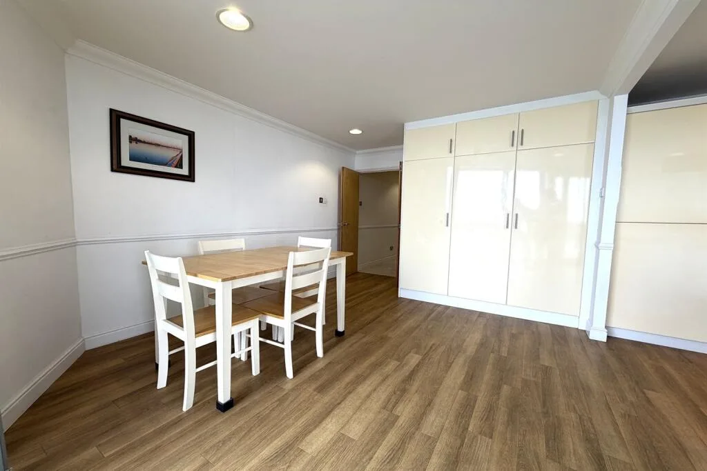 2 bedroom apartment for rent
