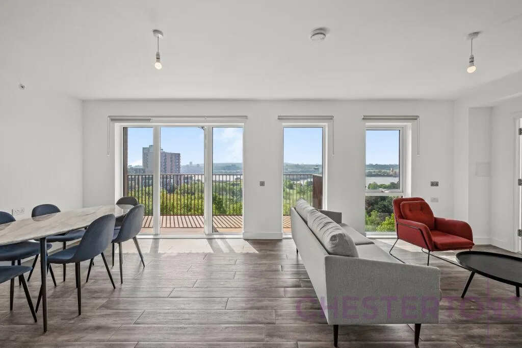 3 bedroom flat for rent