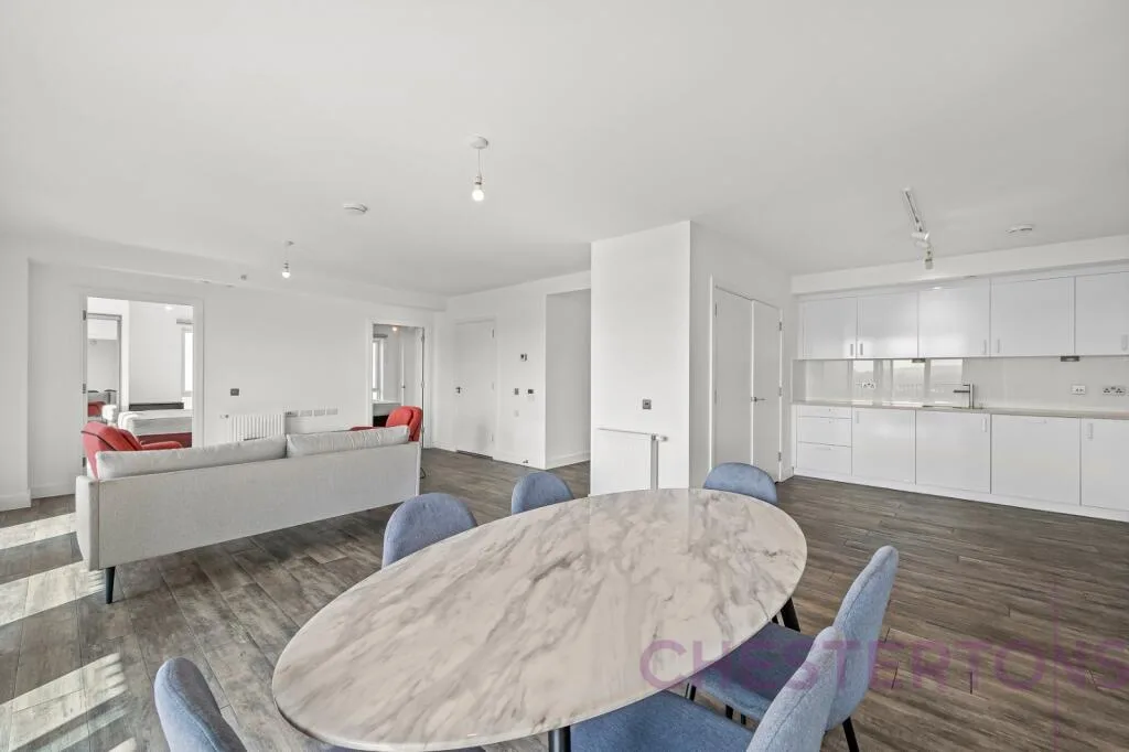 3 bedroom flat for rent