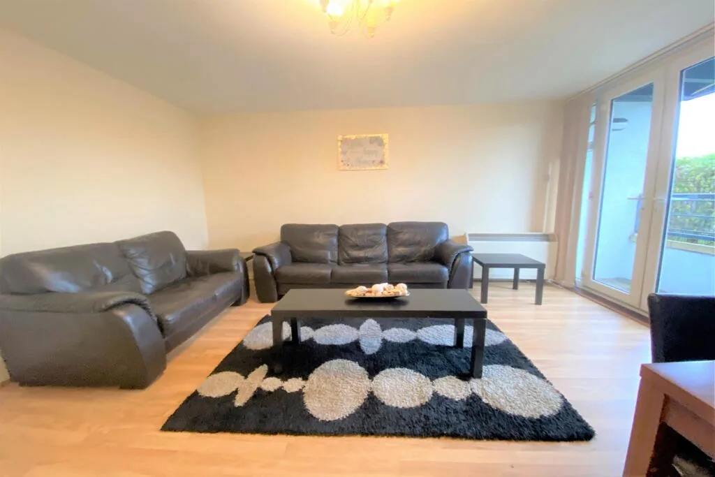 2 bedroom apartment for rent