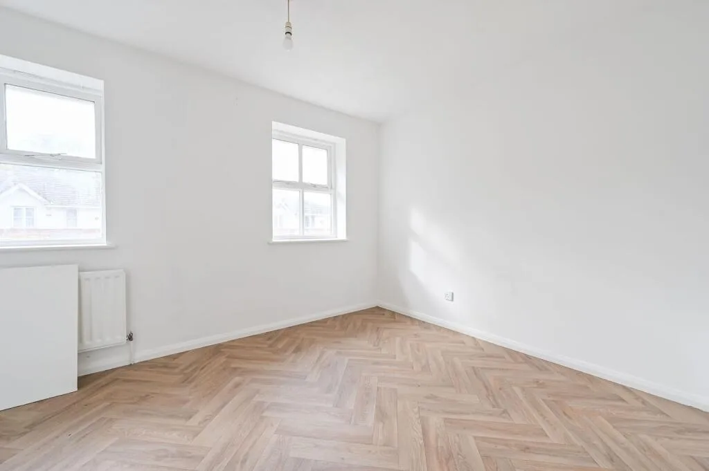 2 bedroom house for rent