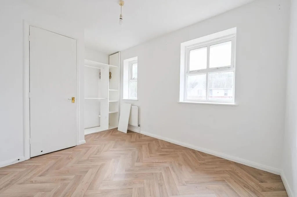 2 bedroom house for rent