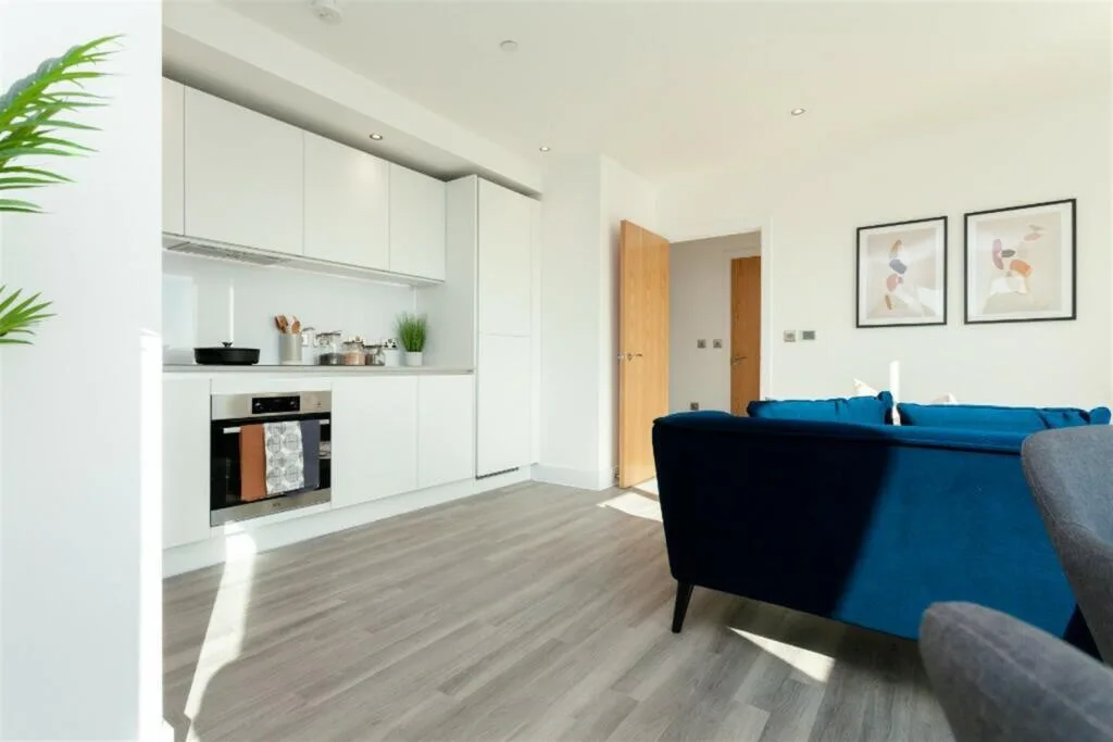 3 bedroom flat for rent