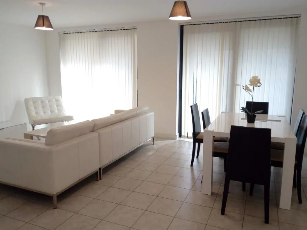3 bedroom apartment for rent