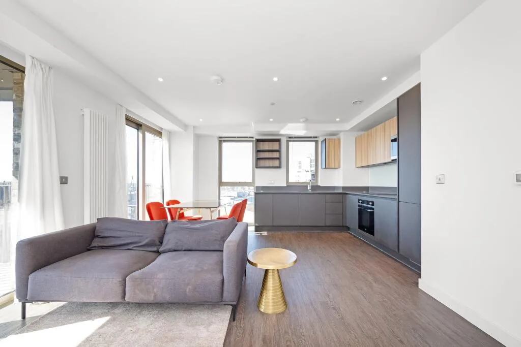 2 bedroom flat for rent