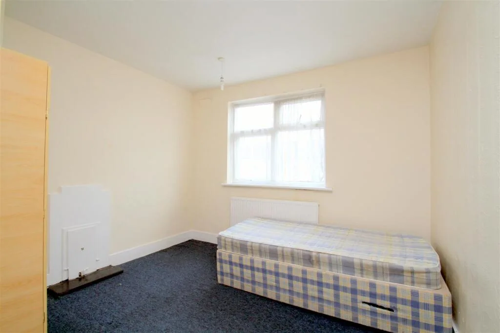 4 bedroom terraced house for rent
