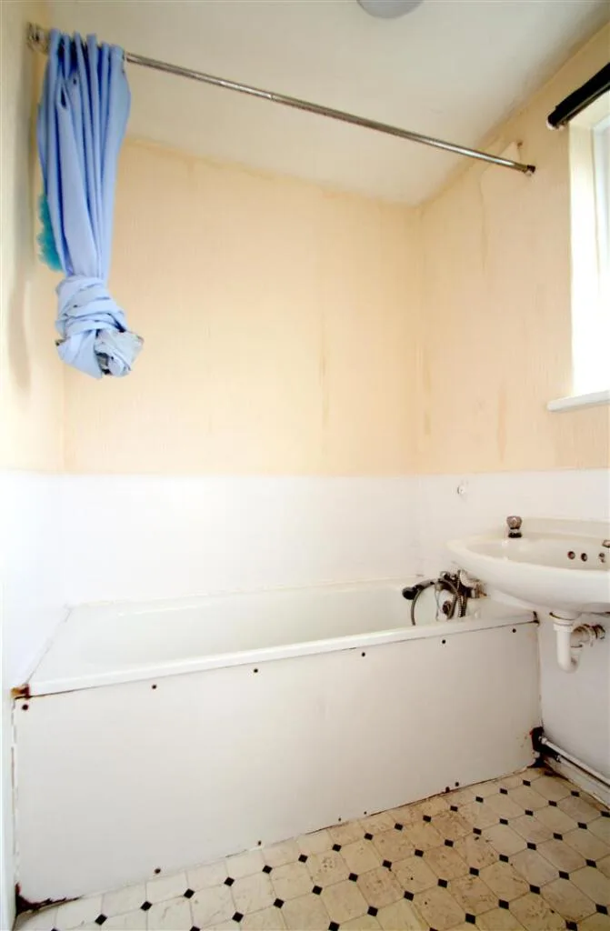4 bedroom terraced house for rent