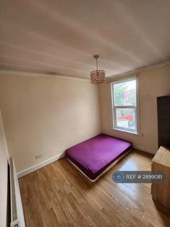 4 bedroom terraced house for rent
