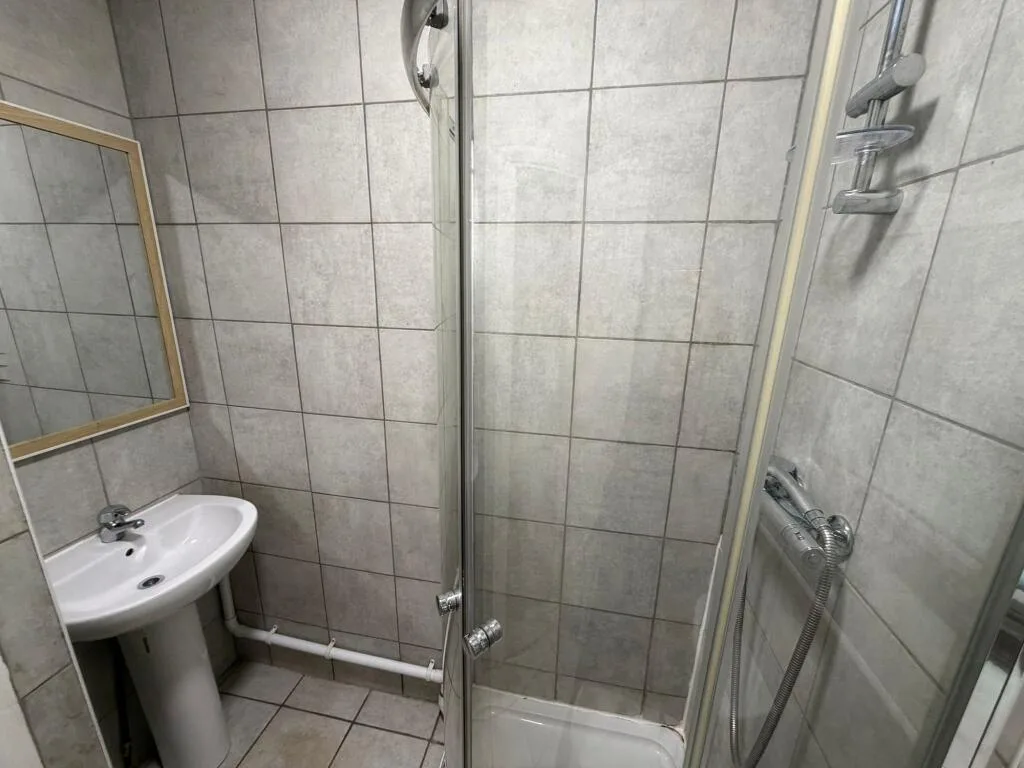 2 bedroom ground floor flat for rent