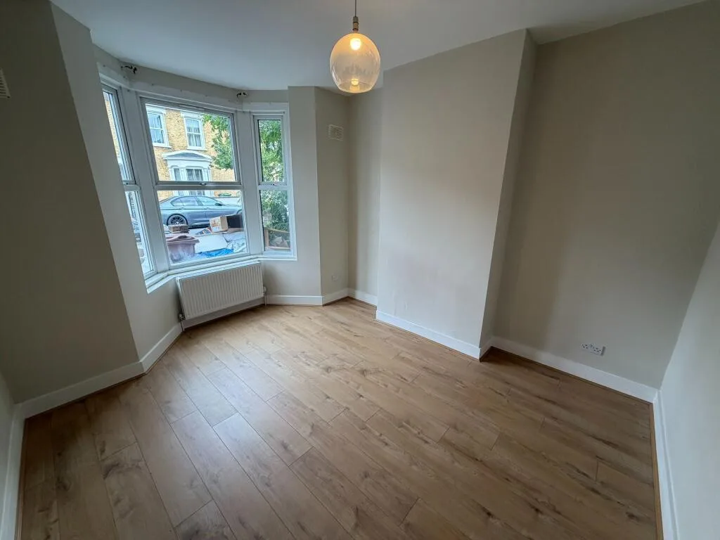 2 bedroom terraced house for rent