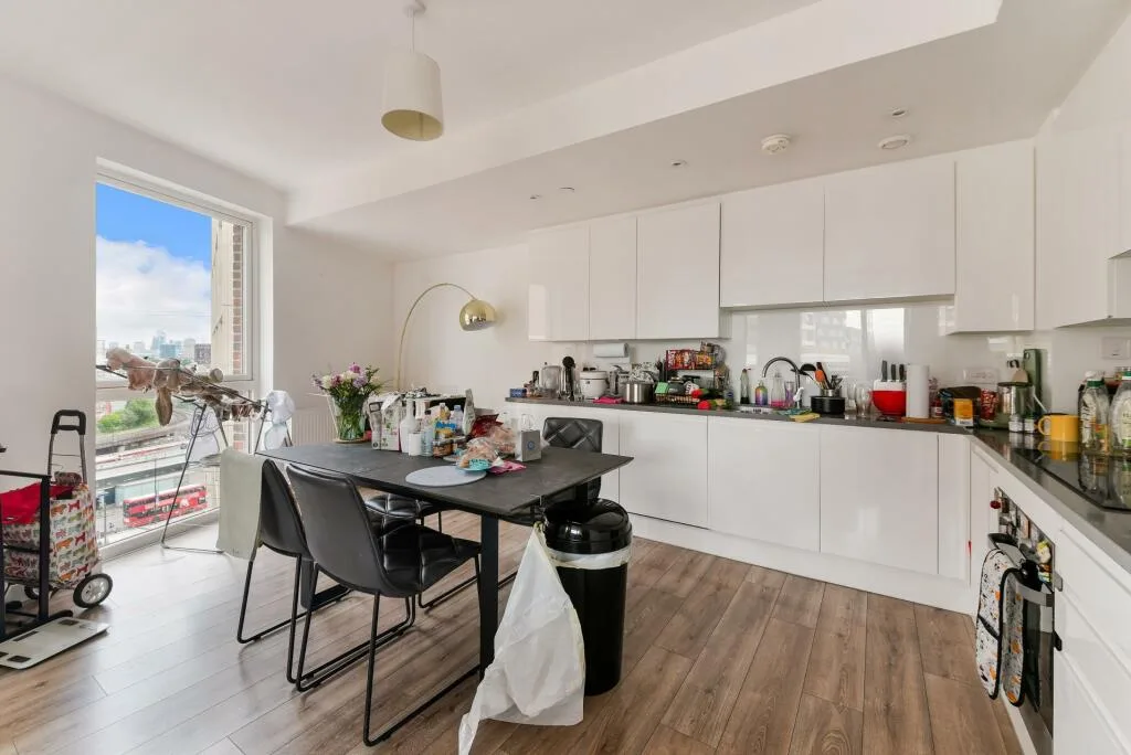 3 bedroom apartment for rent
