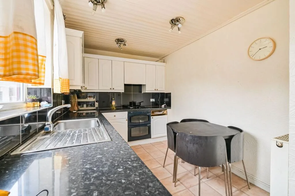 2 bedroom terraced house for rent