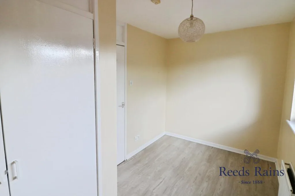 2 bedroom house for rent
