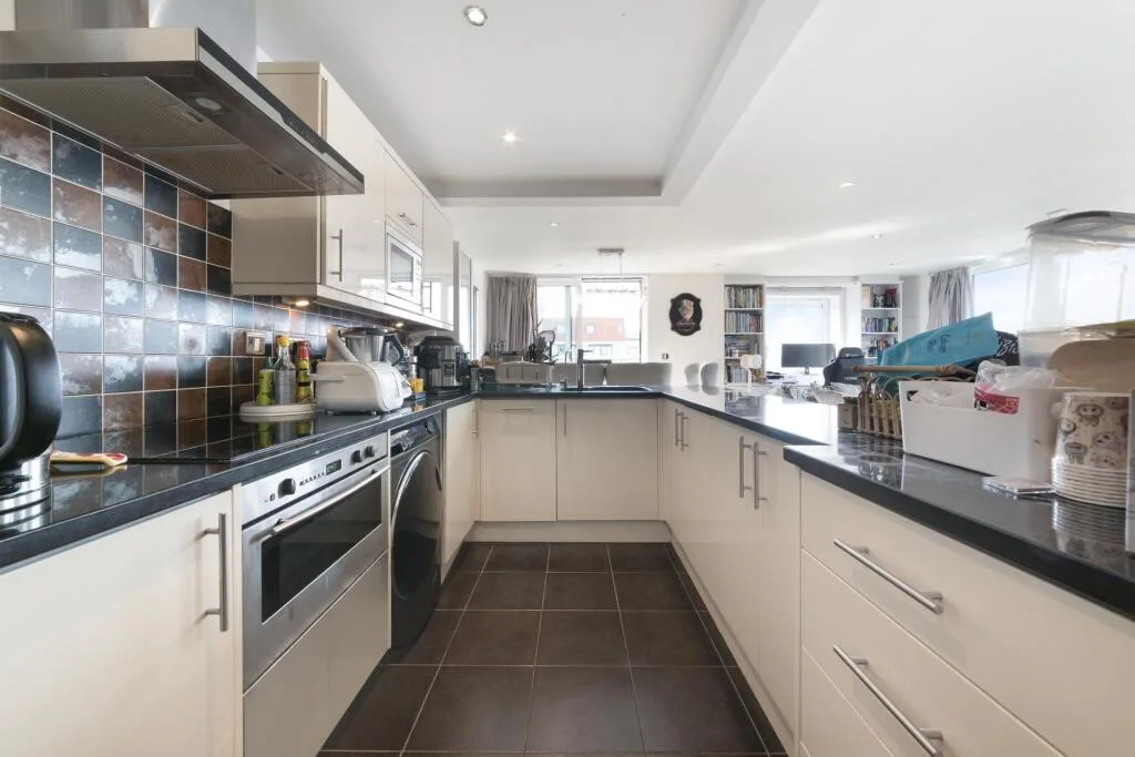 3 bedroom apartment for rent