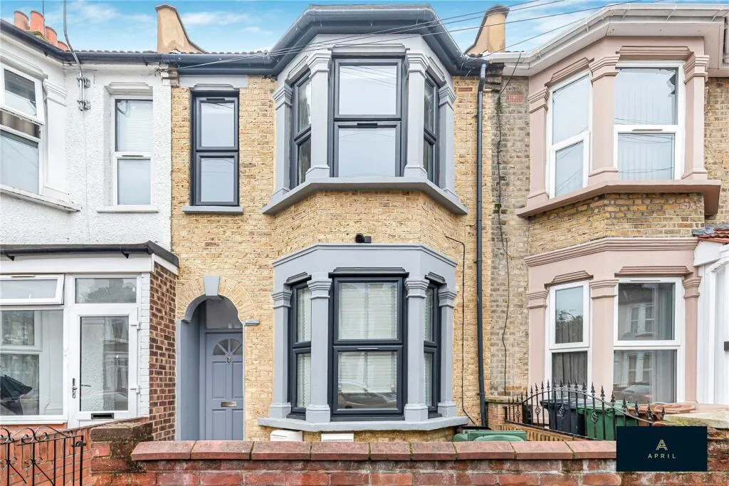 3 bedroom apartment for rent