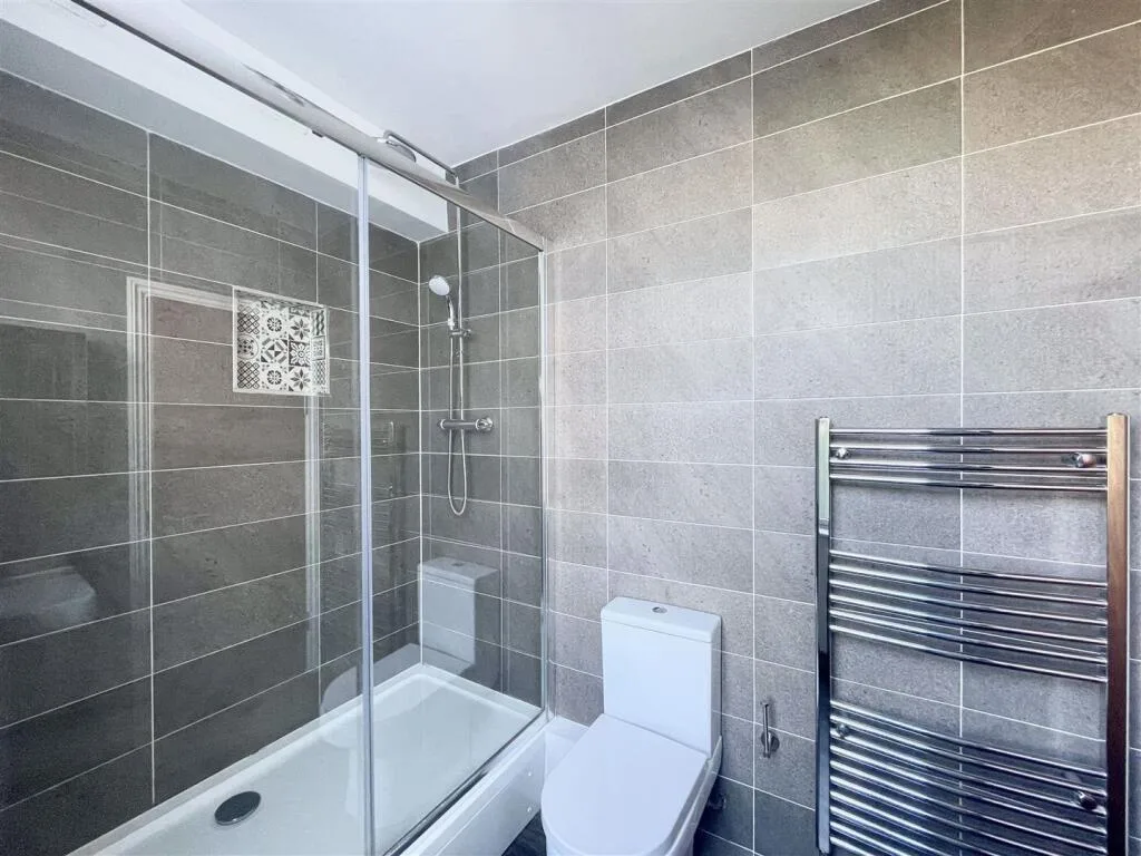 1 bedroom ground floor flat for rent