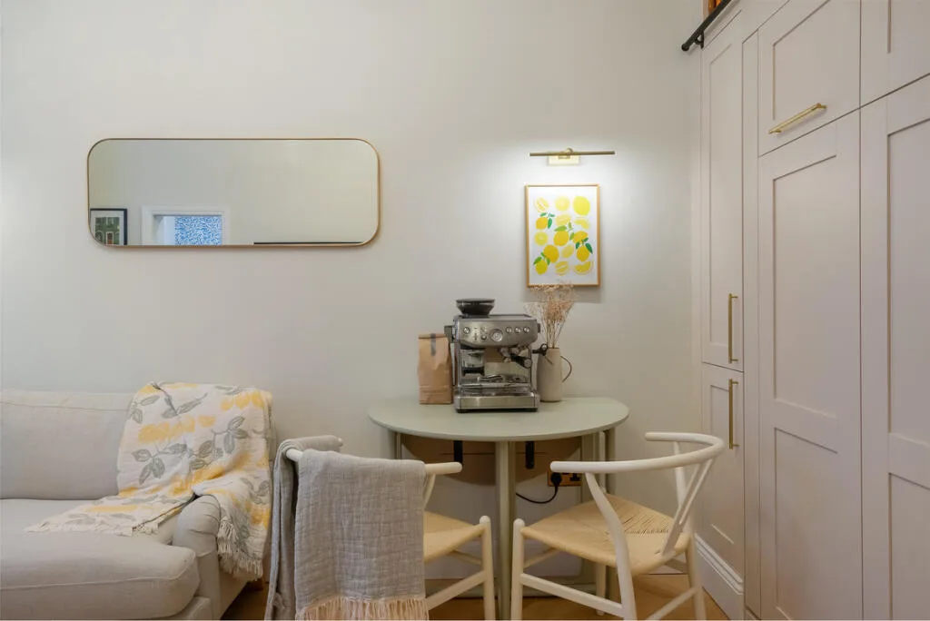 Studio flat for rent
