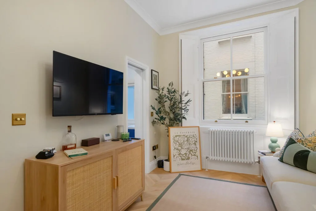Studio flat for rent