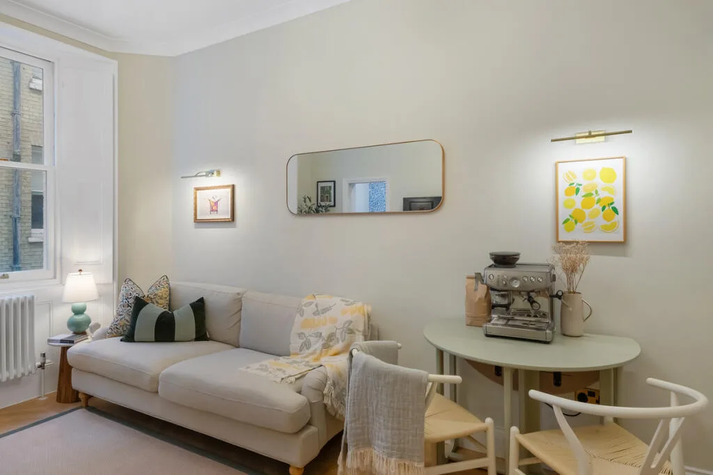 Studio flat for rent