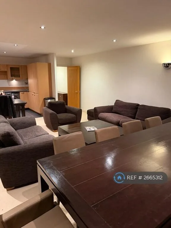 3 bedroom flat for rent