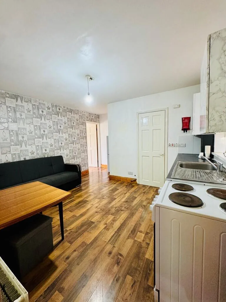 1 bedroom flat for rent