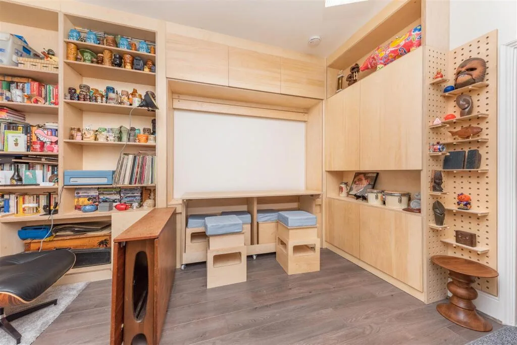 Studio flat for rent