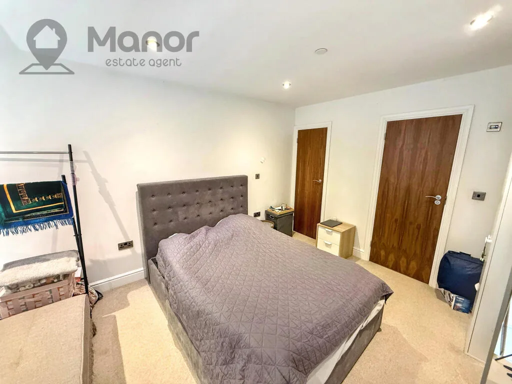 1 bedroom maisonette for rent