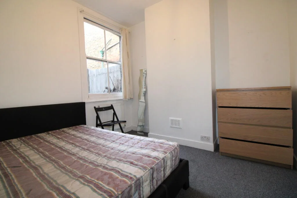 1 bedroom ground floor flat for rent