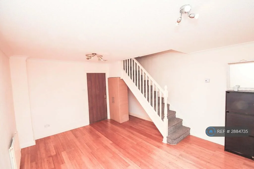 2 bedroom terraced house for rent