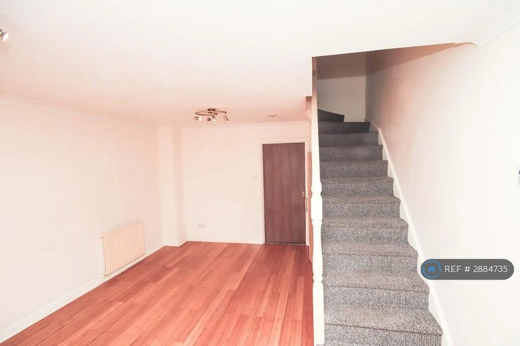 2 bedroom terraced house for rent