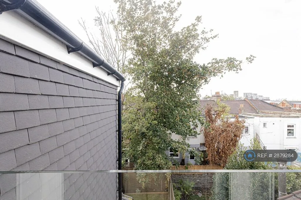 4 bedroom terraced house for rent