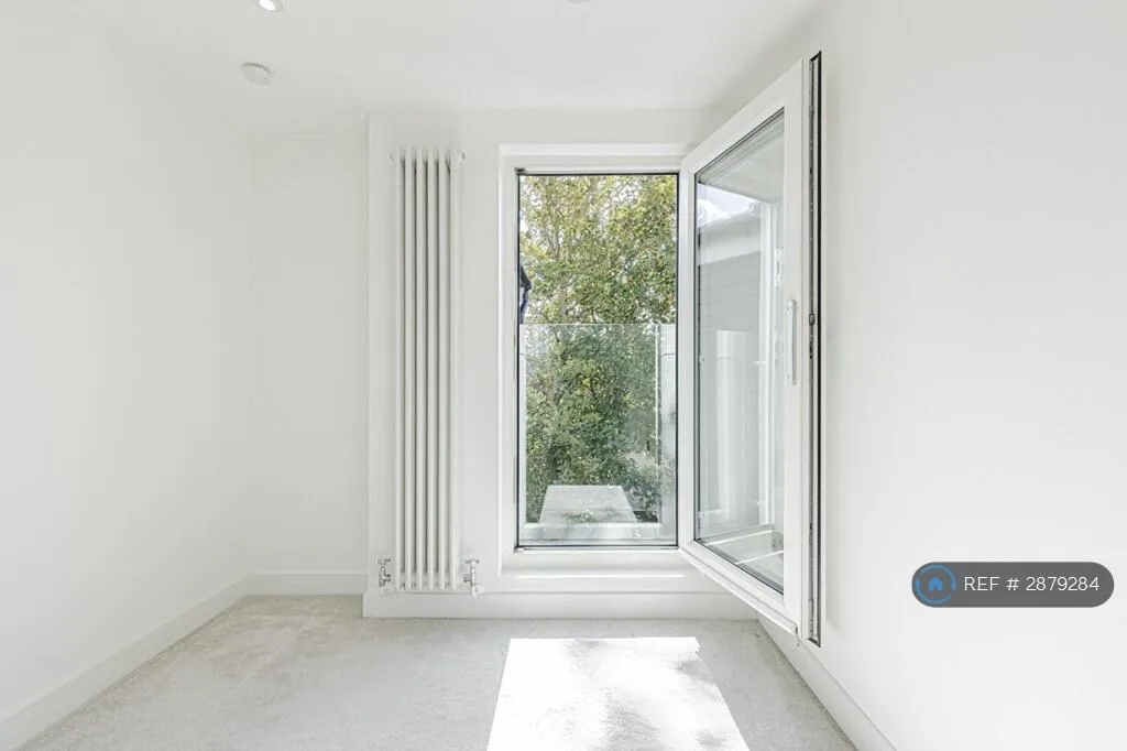 4 bedroom terraced house for rent