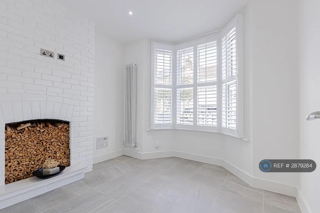 4 bedroom terraced house for rent
