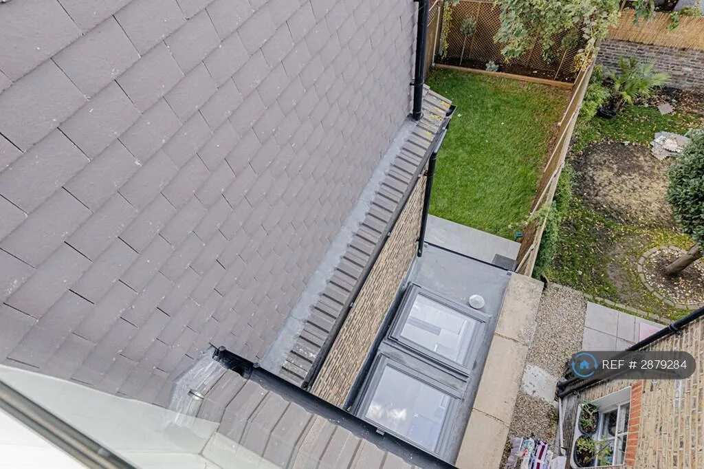 4 bedroom terraced house for rent