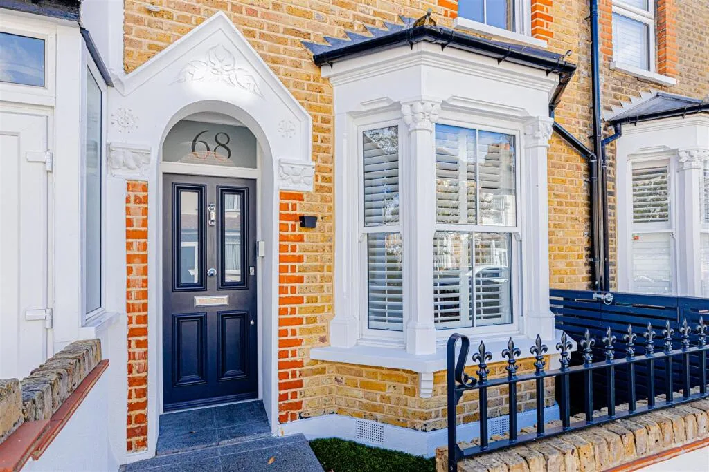 4 bedroom house for rent