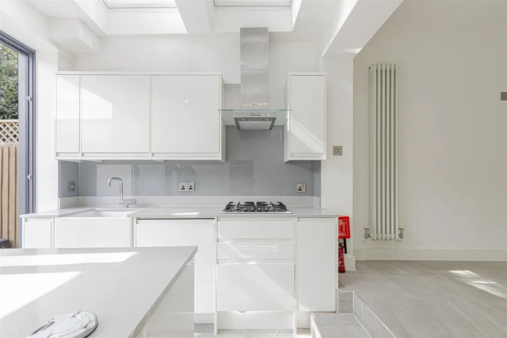 4 bedroom house for rent