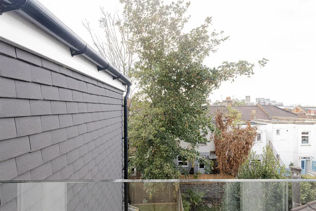 4 bedroom house for rent