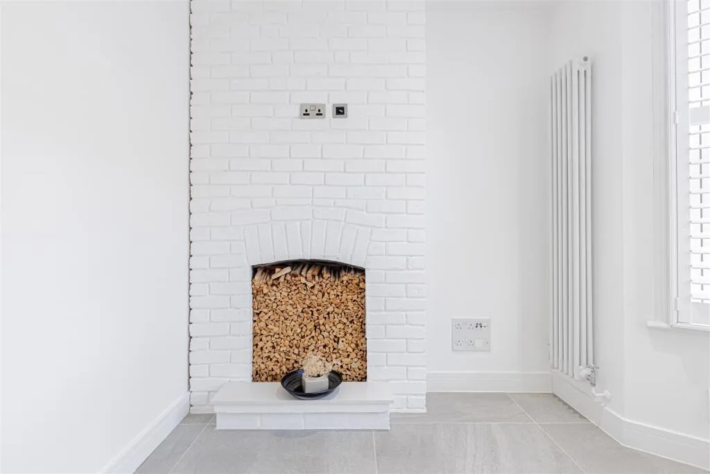 4 bedroom house for rent