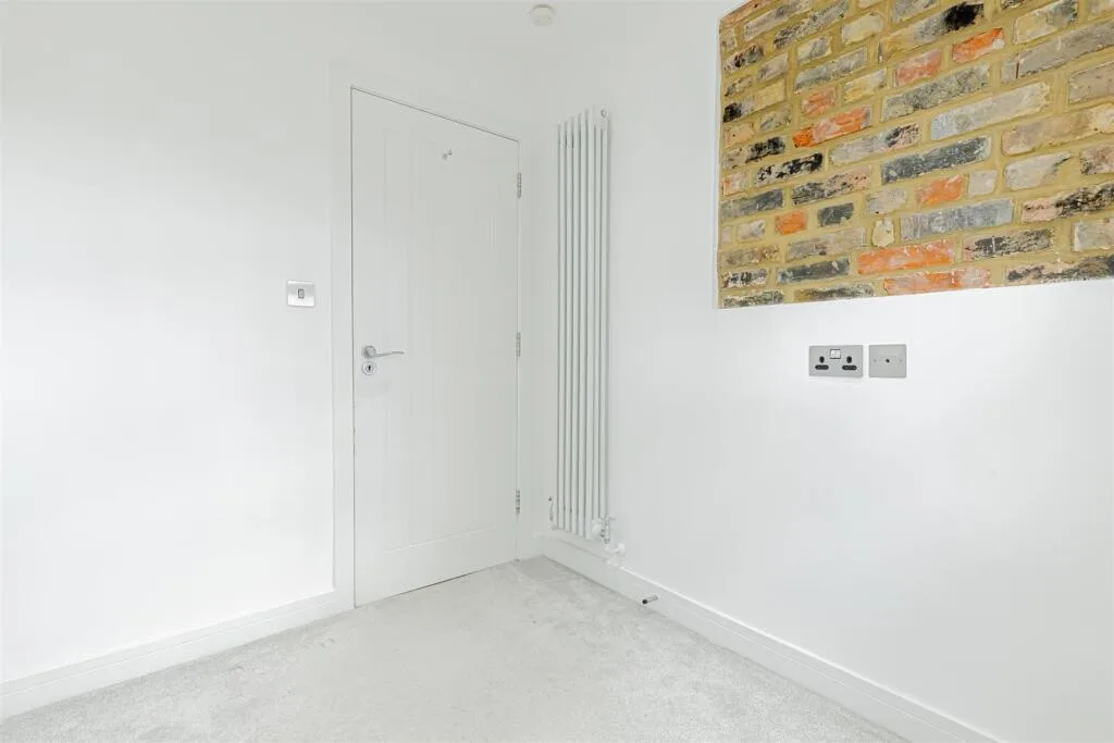 4 bedroom house for rent