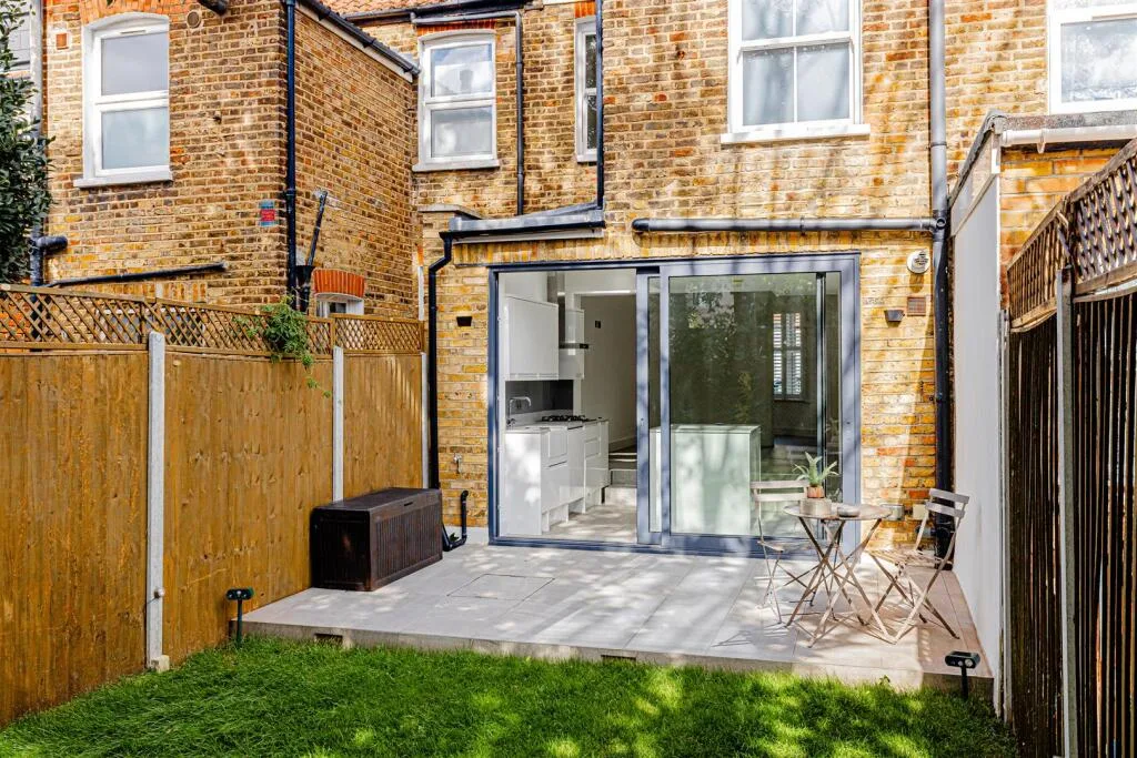 4 bedroom house for rent