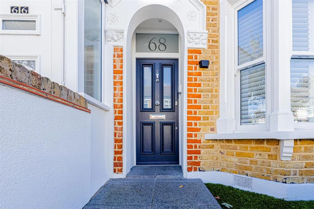 4 bedroom house for rent