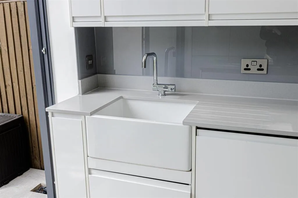 4 bedroom house for rent