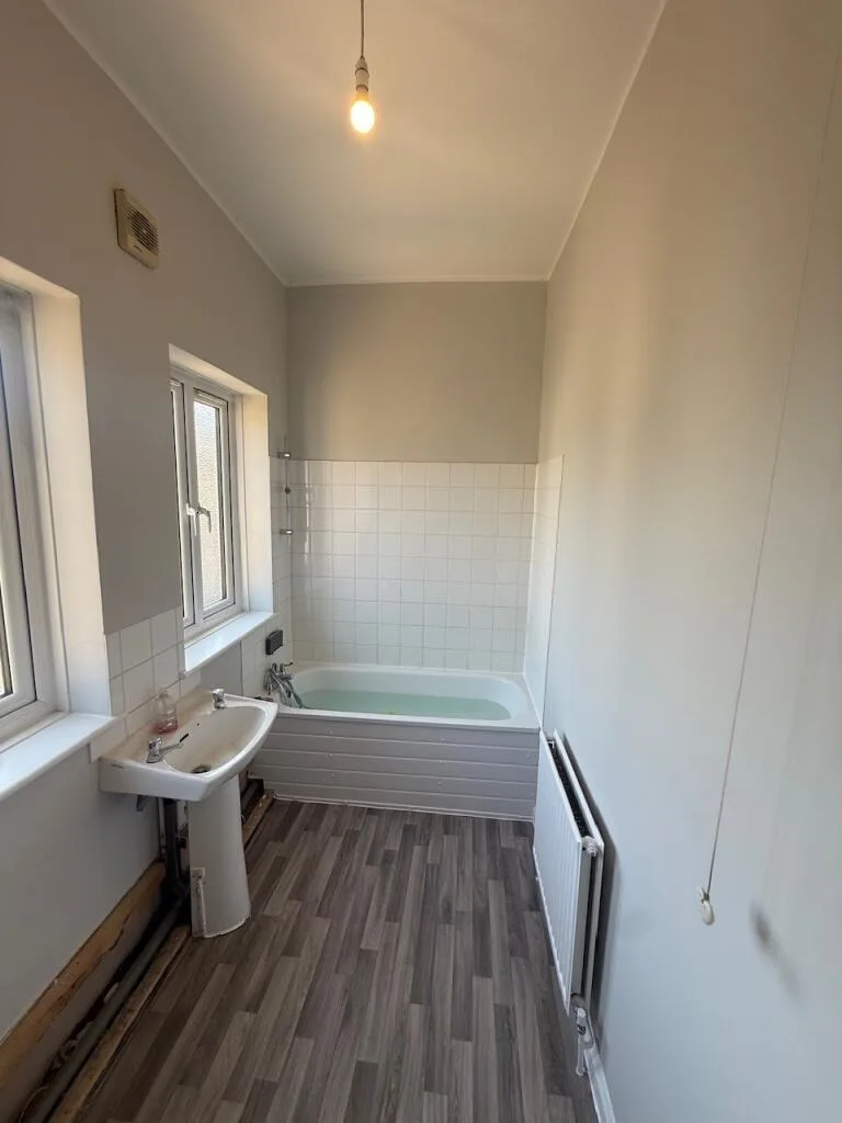 2 bedroom house for rent