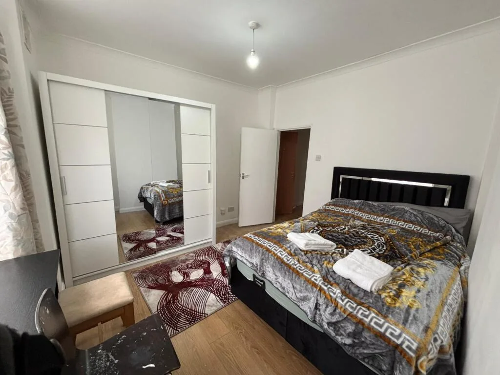 2 bedroom flat for rent