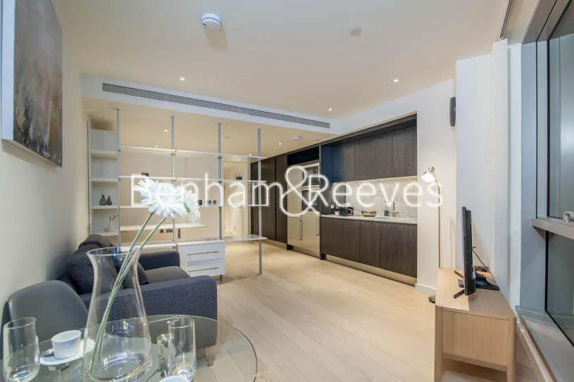 Studio flat for rent