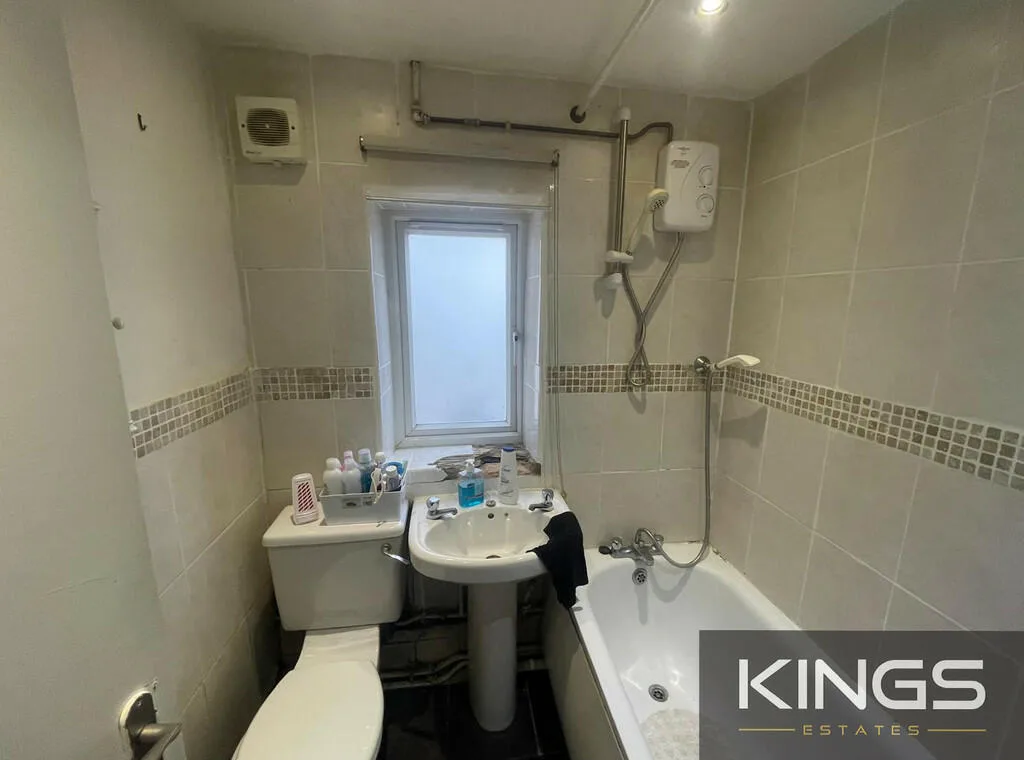 2 bedroom ground floor flat for rent